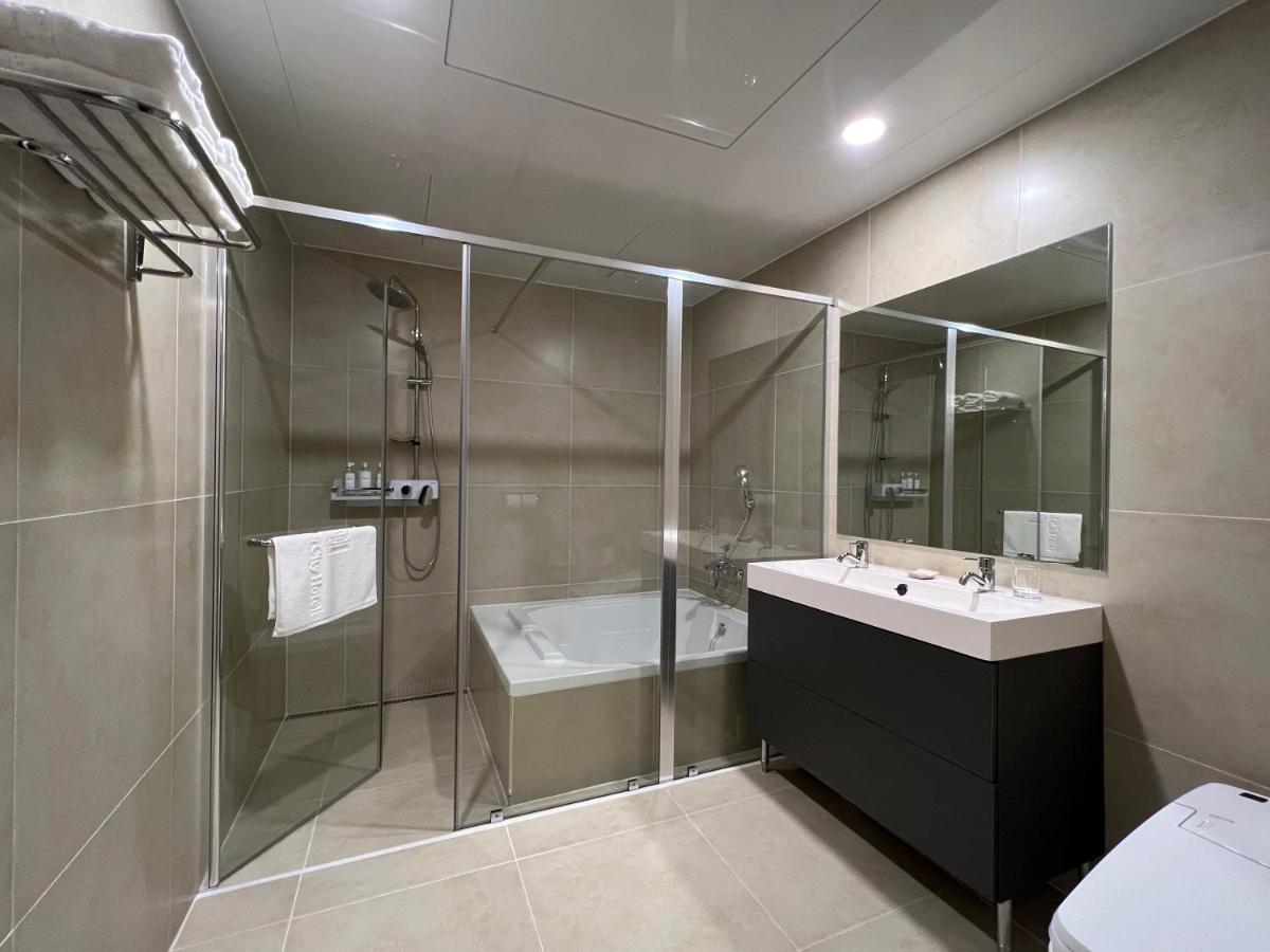 Jinhae Intercity Hotel Cshangvon Kültér fotó