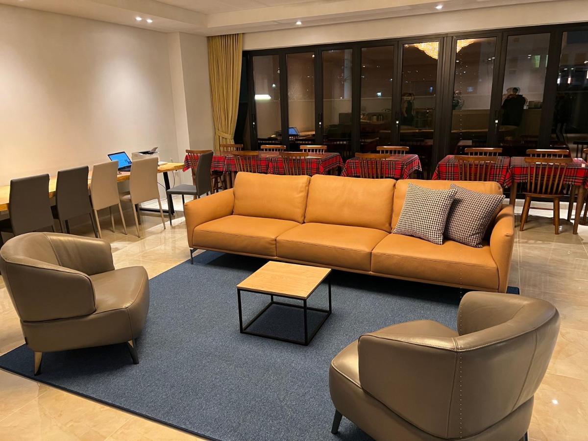Jinhae Intercity Hotel Cshangvon Kültér fotó