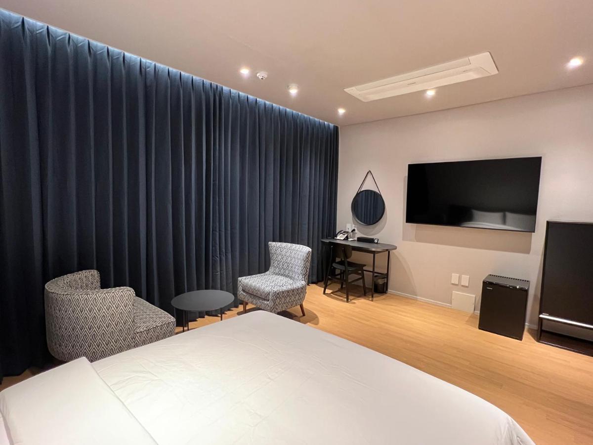 Jinhae Intercity Hotel Cshangvon Kültér fotó