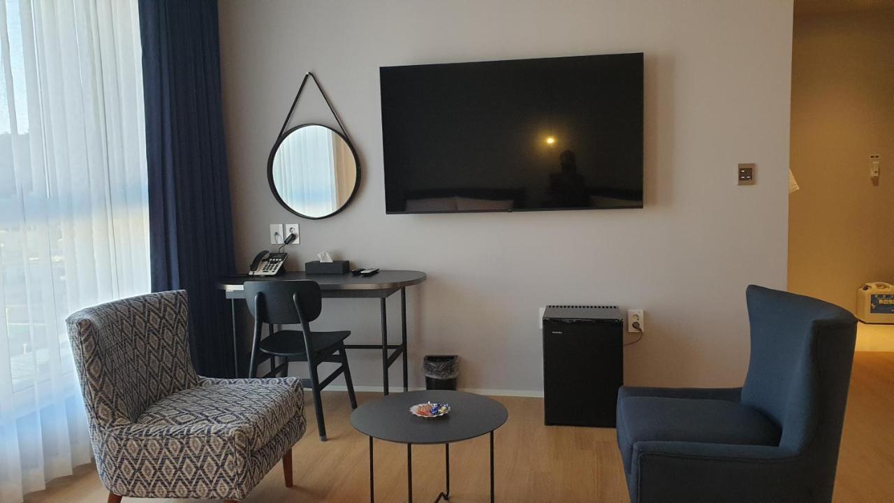 Jinhae Intercity Hotel Cshangvon Kültér fotó