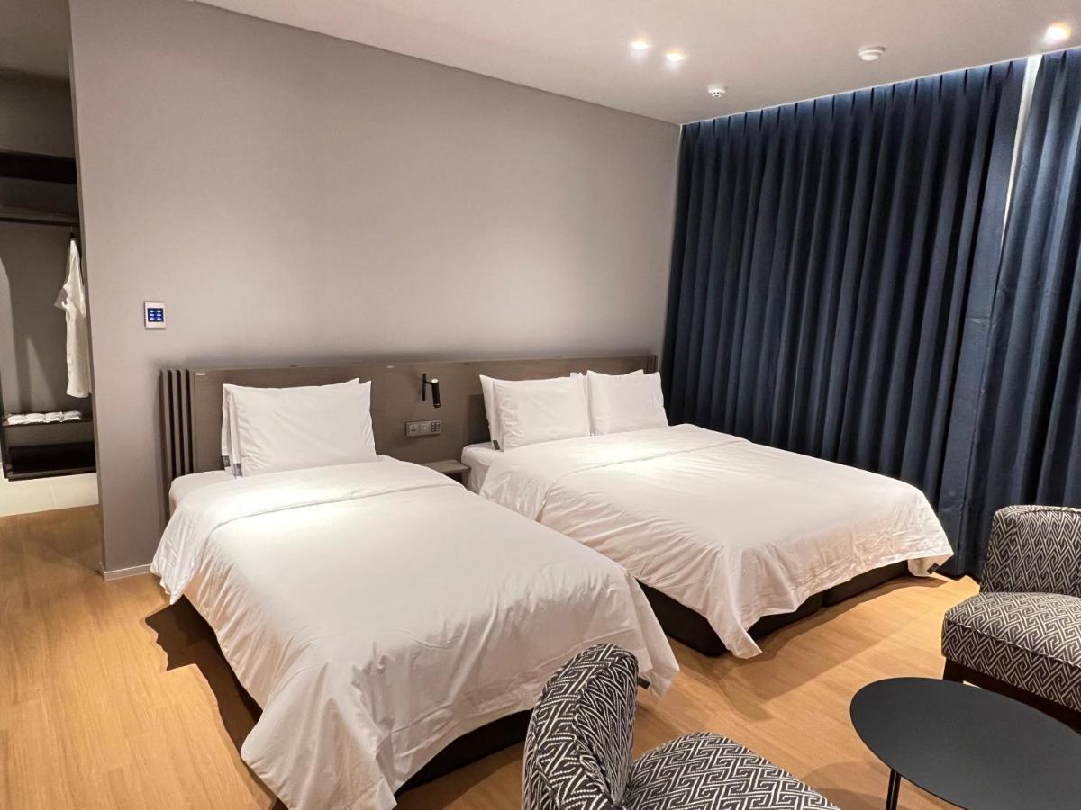 Jinhae Intercity Hotel Cshangvon Kültér fotó